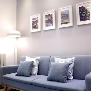 https://urdintxoenea-bilbao-casco-viejo-nuevo-parking-opc-wifi.bilbaohotelsspain.com