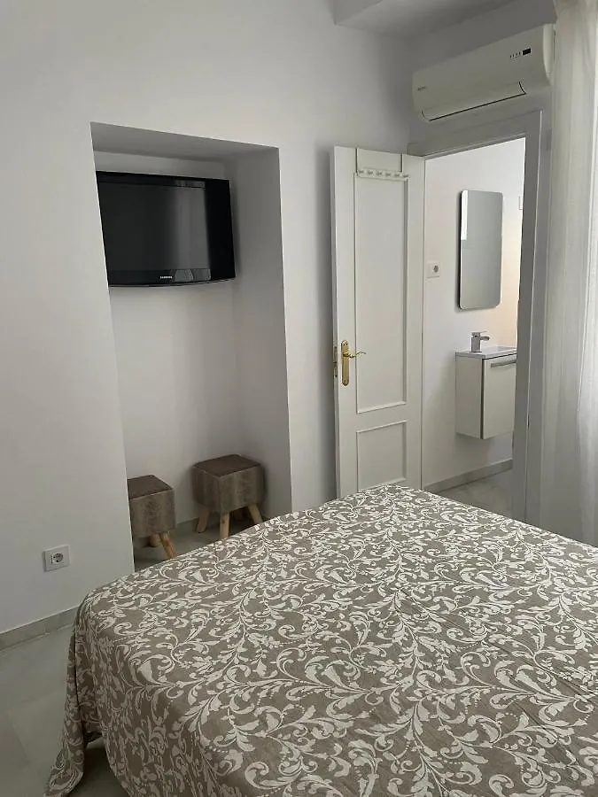 Piso A 60 Metros De La Catedral Apartment Seville 0*,